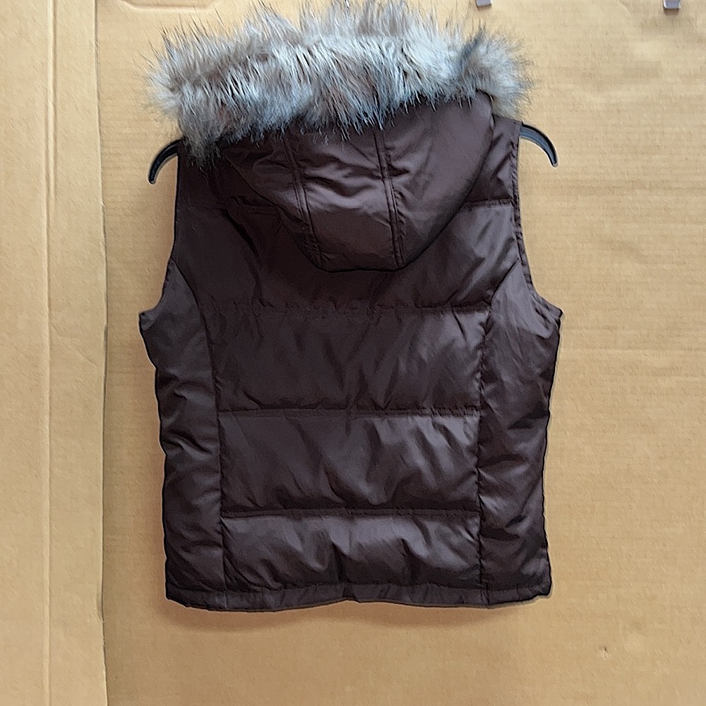 Brown Maurice’s puff vest - Picture 2 of 4